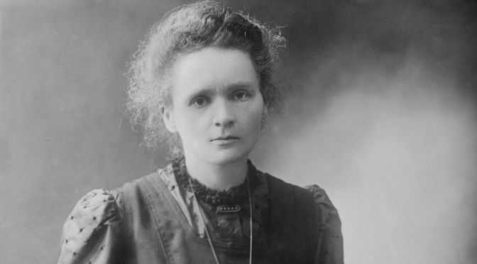The life of : Marie Curie