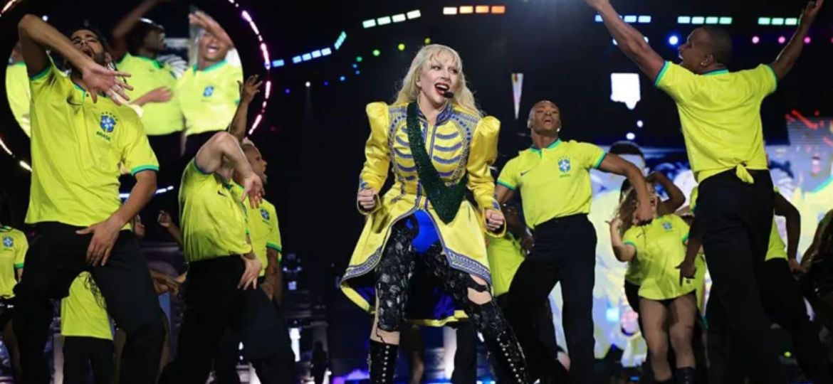 Lady Gaga draws record crowd of 2 million at free rio concert