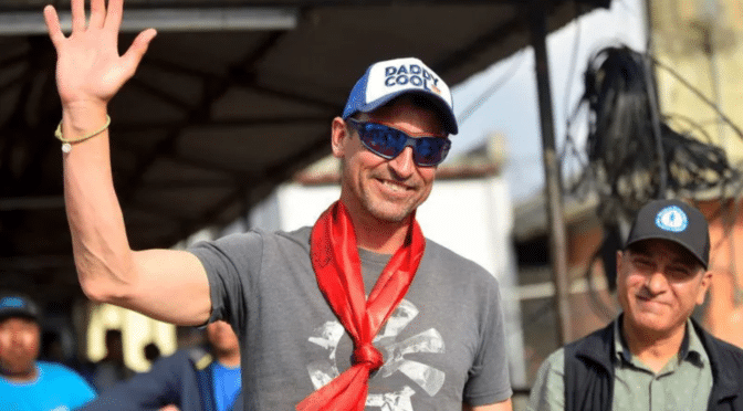 British mountaineer sets record 19th Everest summit