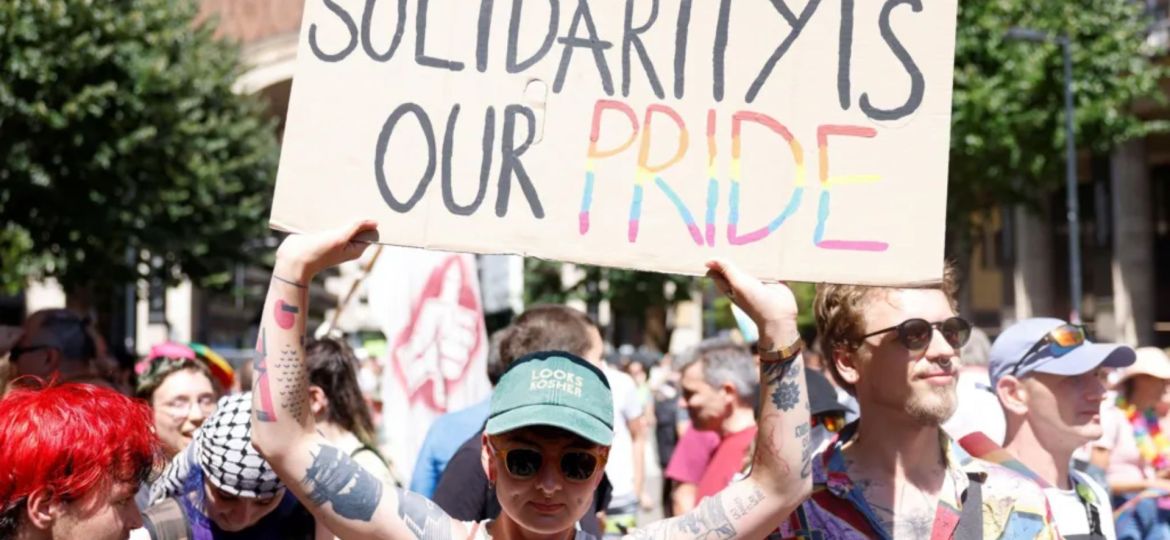 Budapest pride defies legal threats with massive turnout