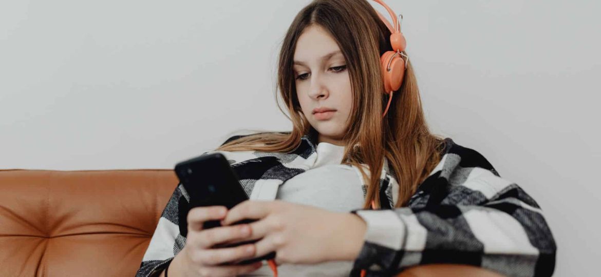 Australia is banning social media for kids under 16