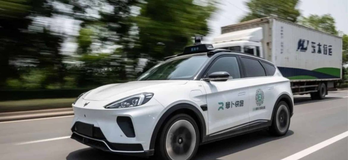 Uber and Lyft announce plans to trial Chinese robotaxis in UK in 2026