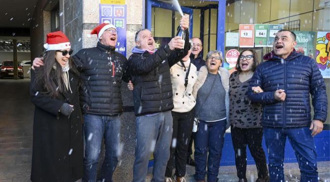 Wildfire-hit town wins 468M € in Spain’s Christmas lottery