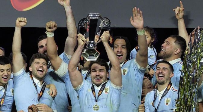 France clinch Six Nations title