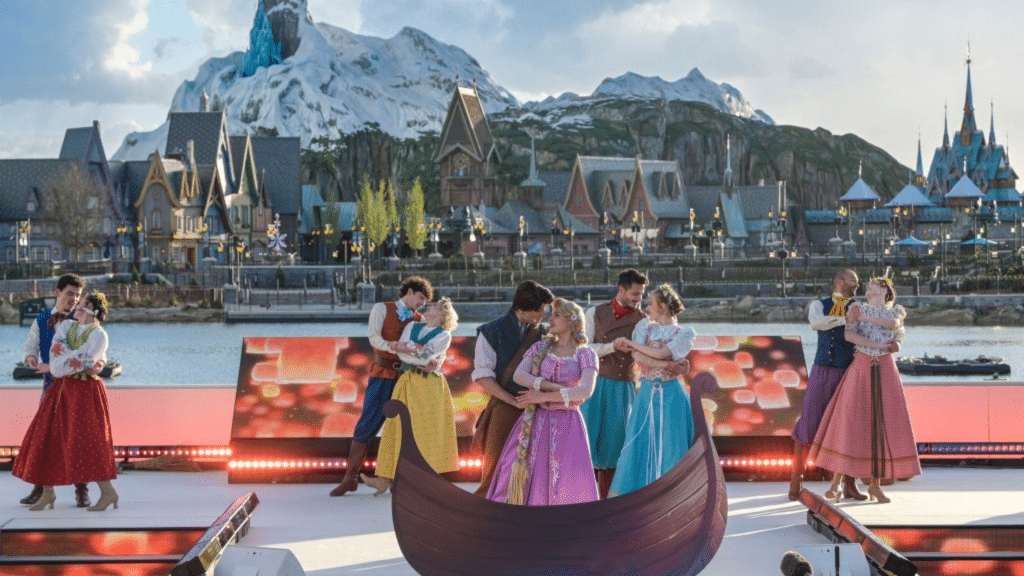 Disneyland Paris opens new World of Frozen