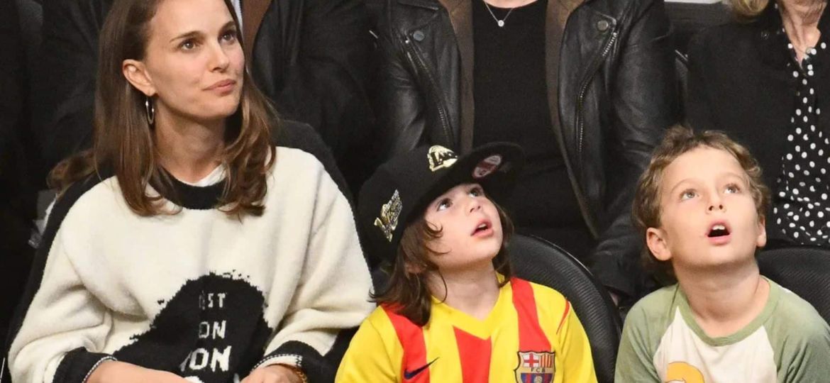 Natalie Portman confirms pregnancy with at age 44