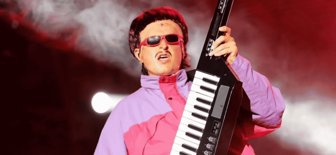 American artist Oliver Tree dies after helicopter crash in Rio