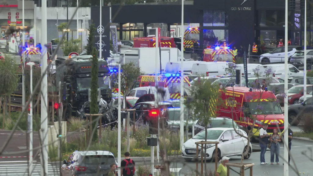 Truck collision in Antibes injures 37 in multi-vehicle pile-up