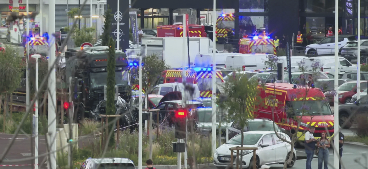 Truck collision in Antibes injures 37 in multi-vehicle pile-up