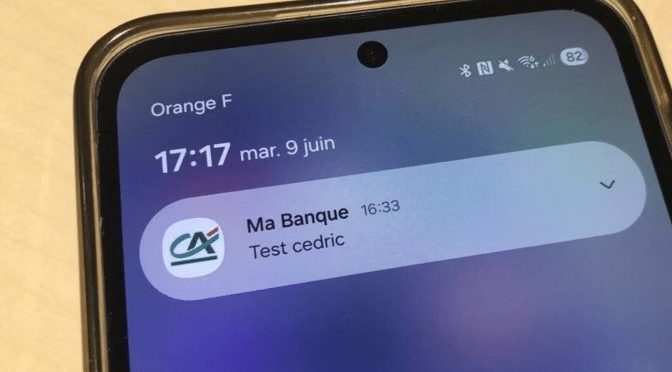 Unexpected “Test Cedric” Notification Disrupts Crédit Agricole Mobile Banking App