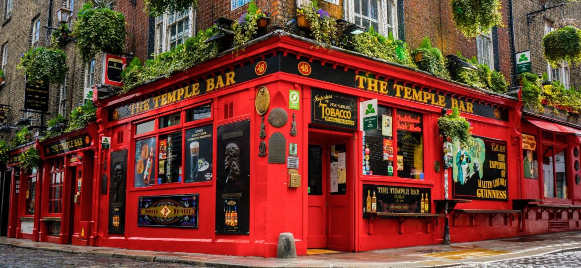 Welcome_to_Dublin_Ep_1_Exploring_Temple_Bar_Streets