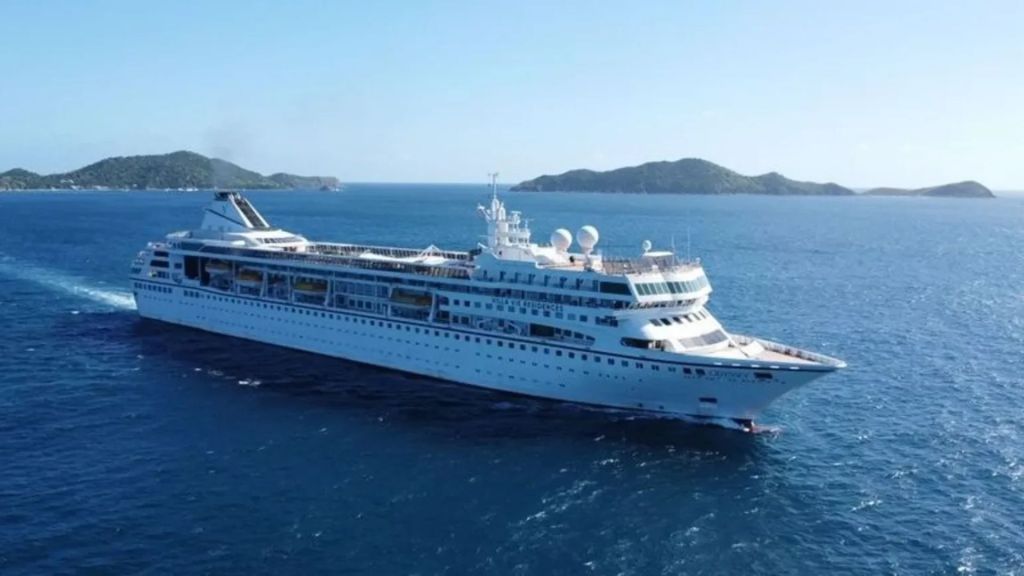 Luxury Cruise Passengers Stranded in Cambodia Over Fuel Costs